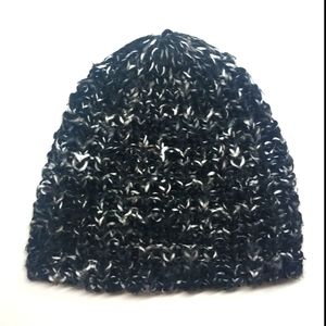 H&M Divided Chunky Knit Black and White Hat